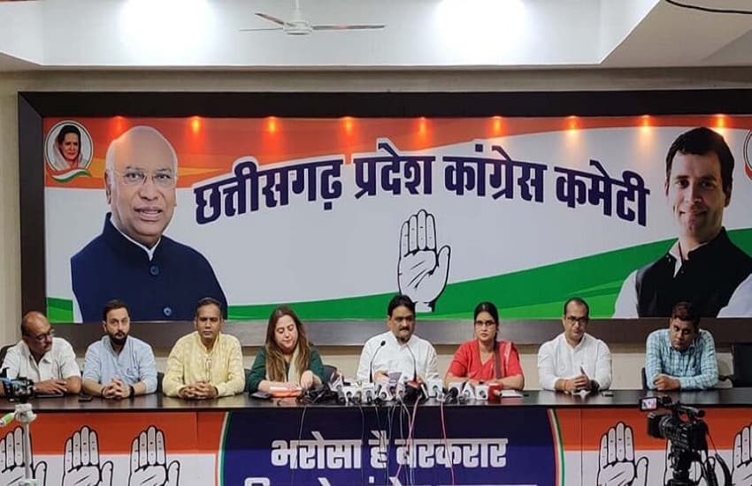 looted money went to Delhi, Gujarat, Lucknow, Nagpur: Congress