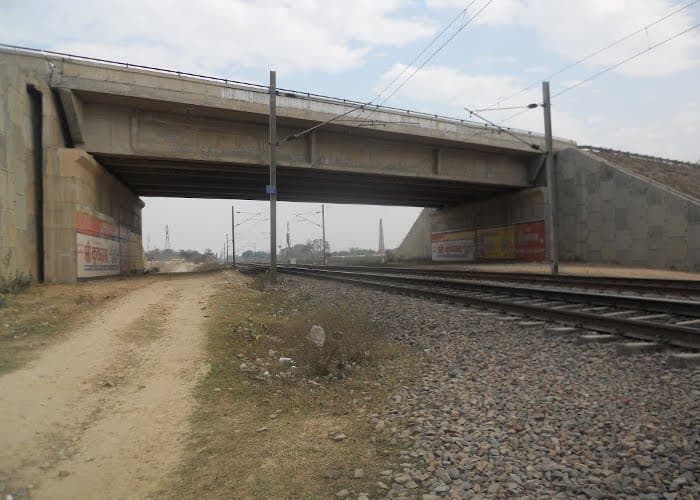 railway over bridge