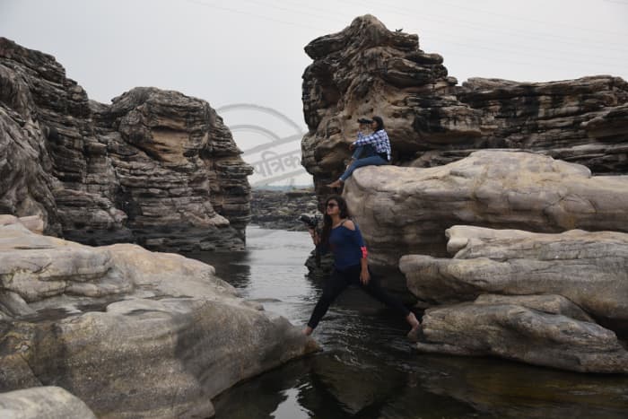 Picnic spot in Rajasthan, picnic spot in Kota, Rawatbhata, Waterfall in Kota, chuliya waterfall Kota, latest news, Chambal,  Mukundra Hills Tiger Reserve, Rajasthan Patrika kota, Kota rajasthan Patrika