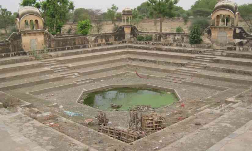  Laxmangarh Sikar