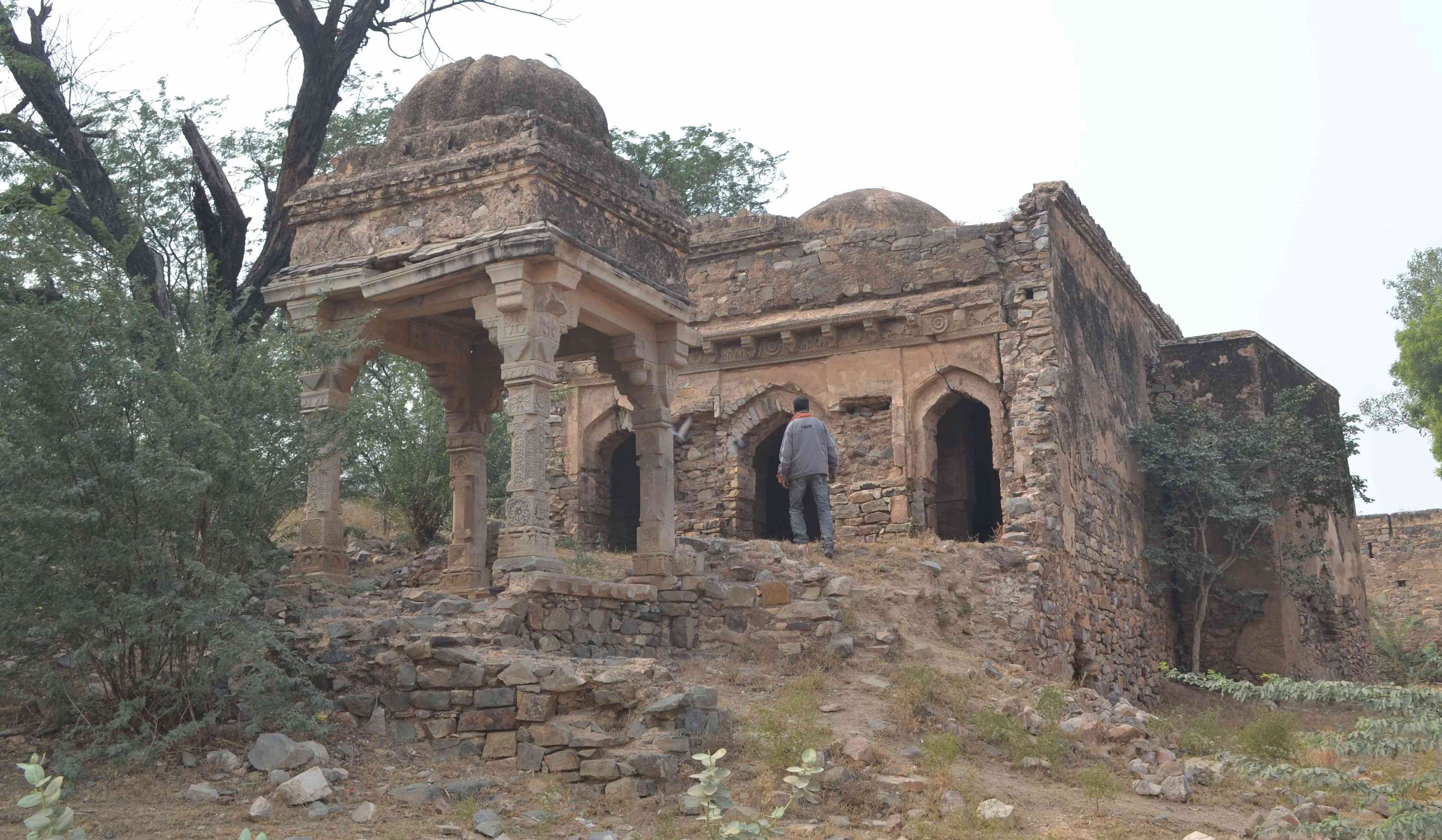 badarpur fort of alwar