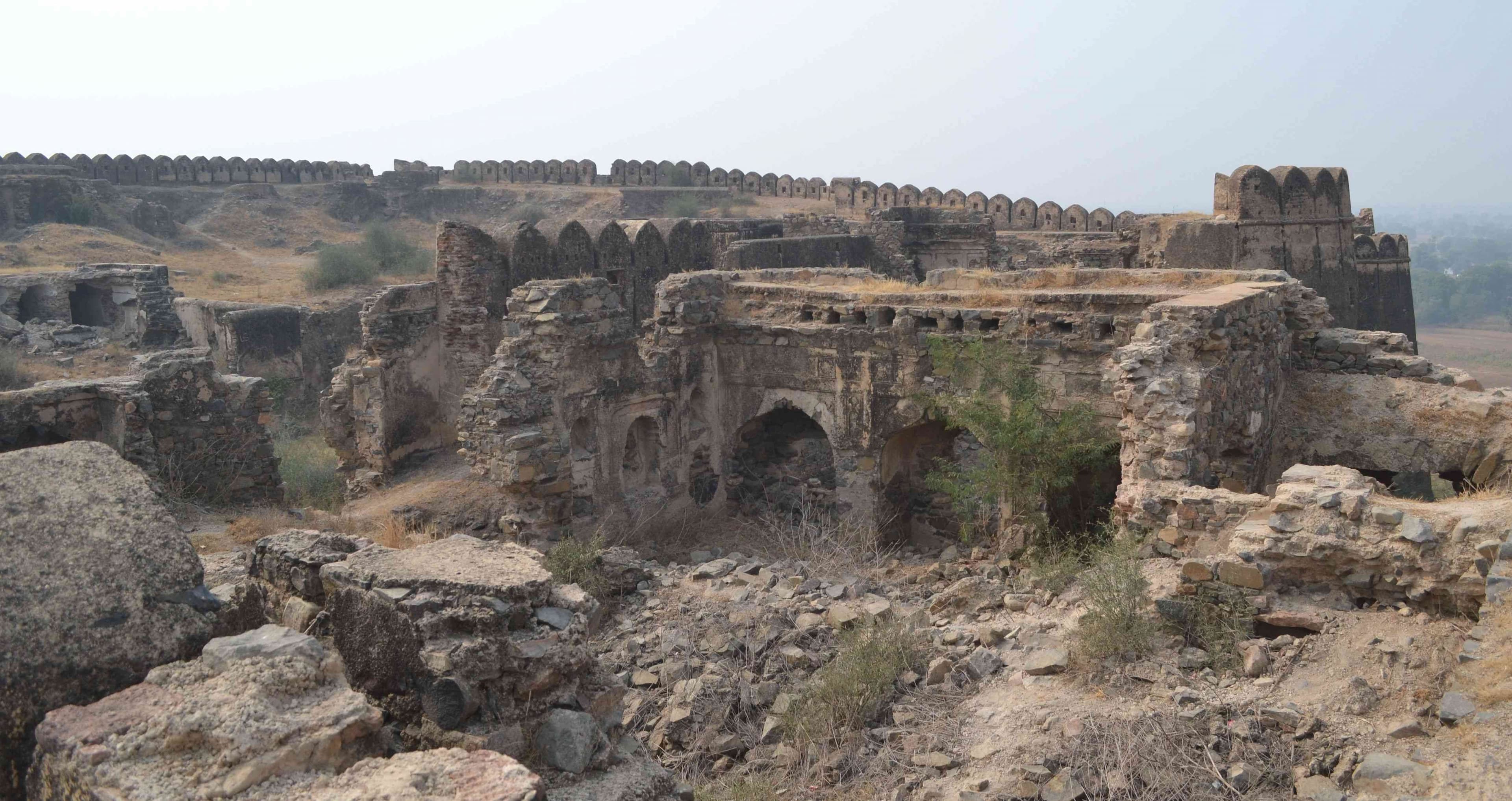 badarpur fort of alwar