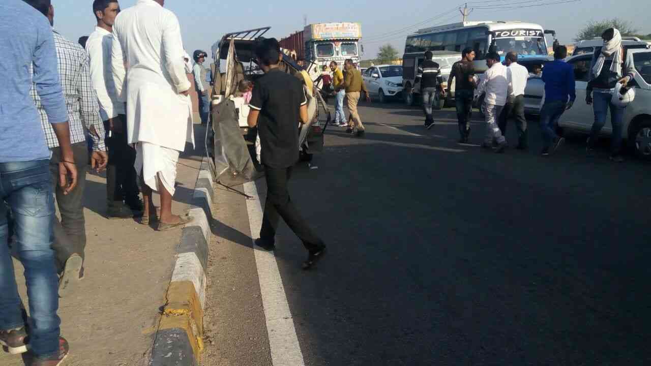 dausa accident