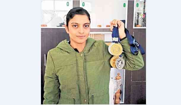 Pratibha Poonia Second Women Fighter Pilot 