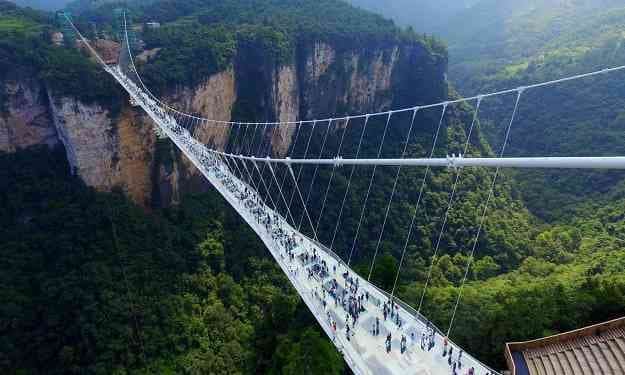 Most Dangerous glass Bridge in China