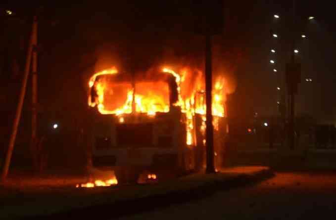 sikar bus fire news