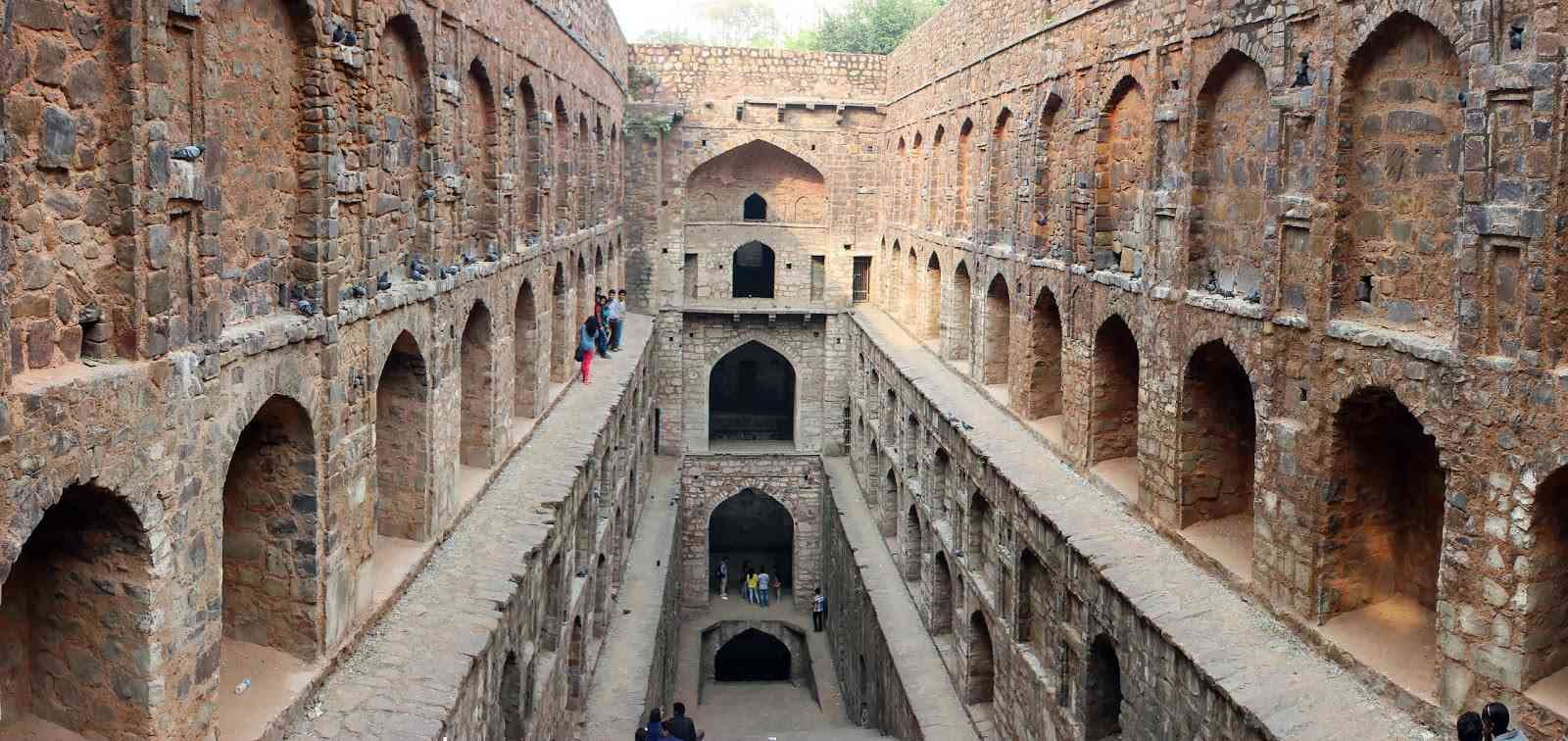 chand baori