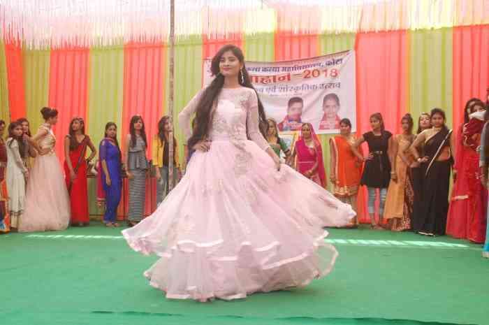 Fashion Show in JDB College