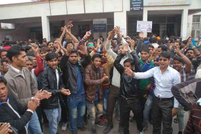 Contract Basis Worker Strike in Hospitals of Kota