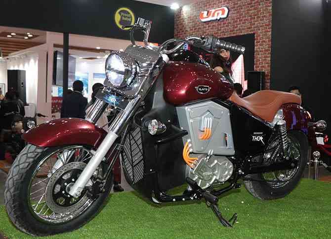 UM Renegade Thor Electric Cruiser Bike