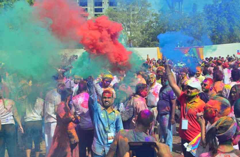 Celebrate Holi in Jaipur 2018