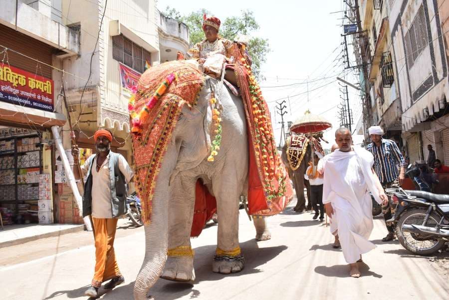 Panchkalyanak Mahotsav Digambar Jain mandir Satna