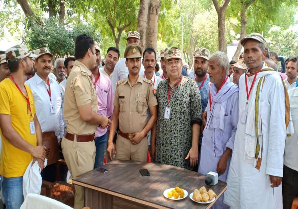 Peace Committee meeting for police mitra in Satrikh Thana Barabanki