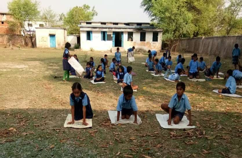 Yoga Day Chhattisgarh : छात्र जीवन से ही योग का अभ्यास छात्रों को सुदृढ़ व संयमित बनाता है : तिवारी