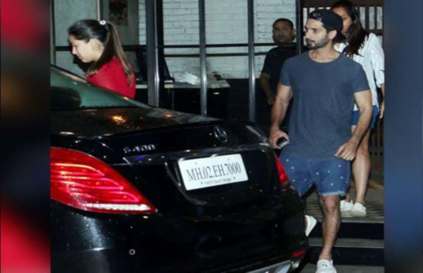 shahid kapoor and mira rajput spotted at dinner date