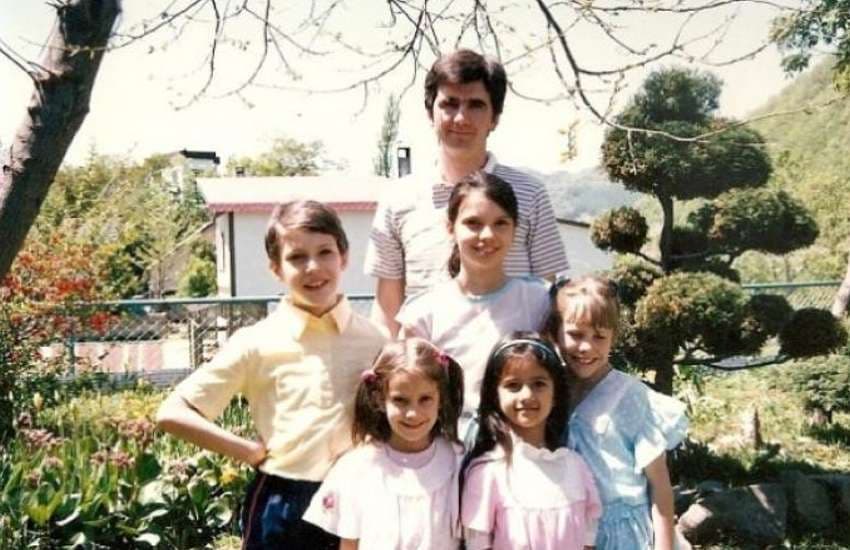 katrina kaif unseen rare family photos