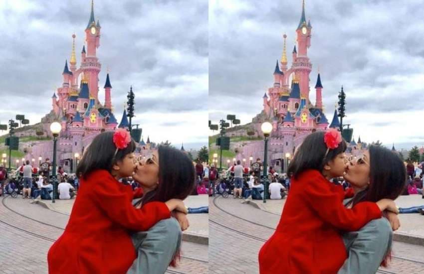 aishwarya rai bachchan share a photo with aaradhya of paris