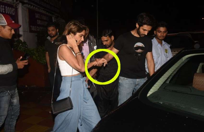 kartik aryan romantic photos with his girlfriend