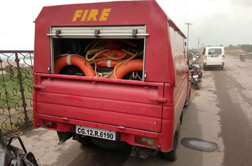 24 घंटे बाद भी नहीं मिला सुराग