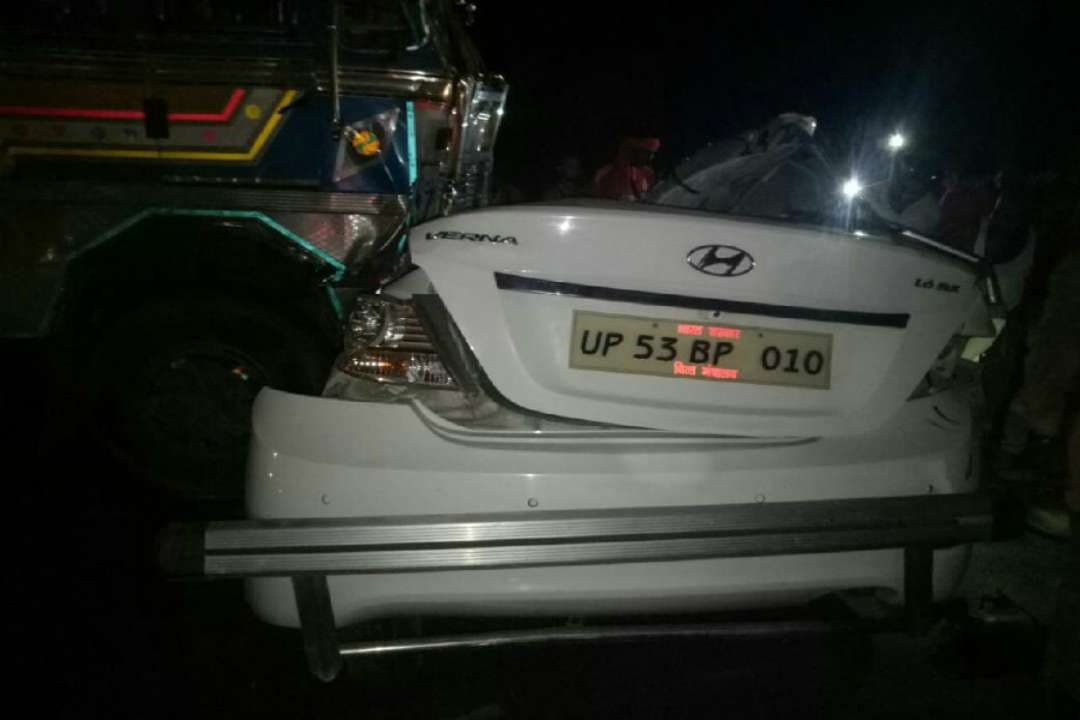 Basti Road Accident