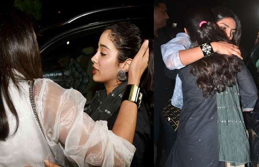 priyanka chopra and janhvi kapoor meet in restaurent photos