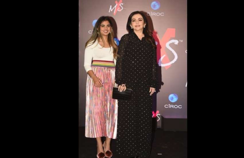 shweta bachchan fashion brand store launch star kids glamorous photos