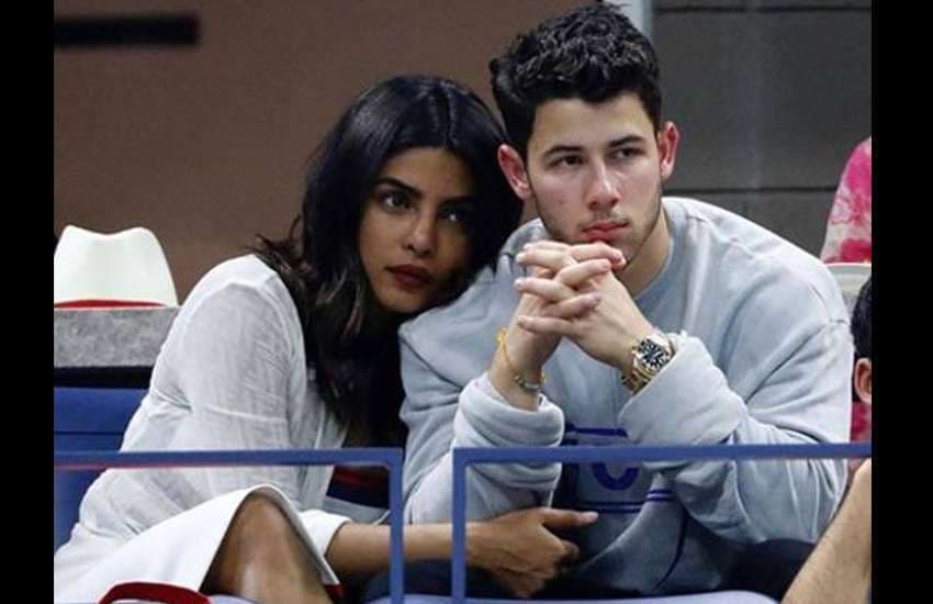 priyanka chopra and nick jonas with family holiday photos