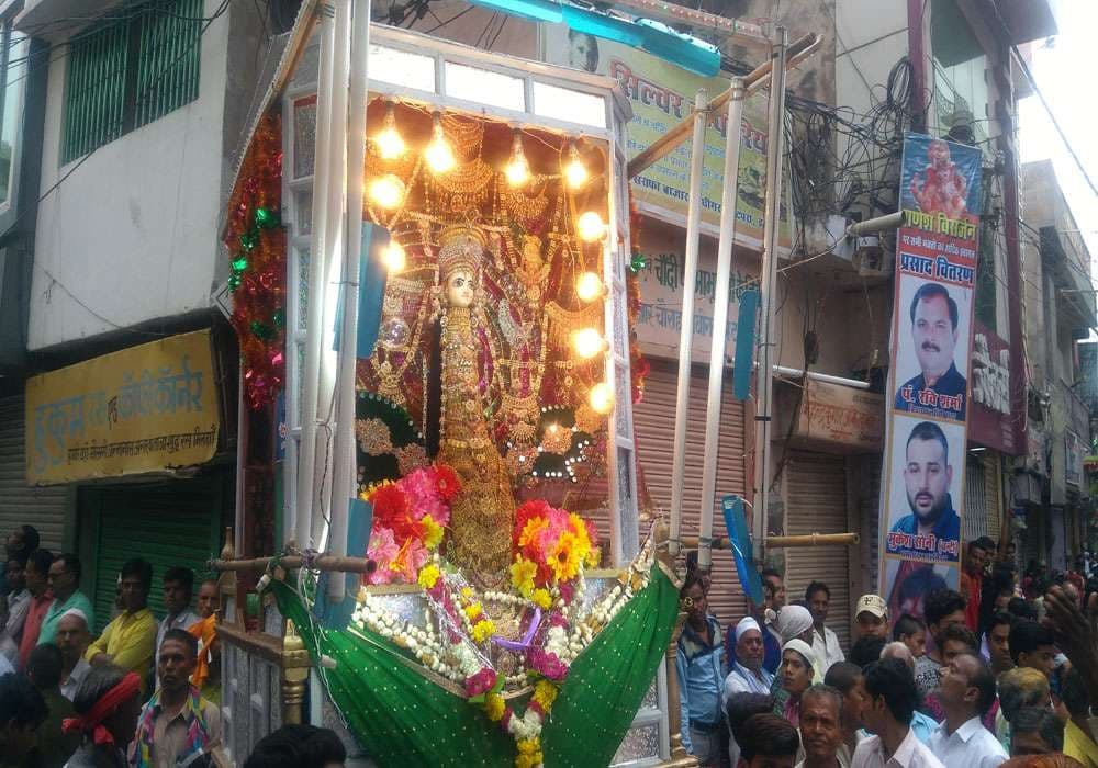 muharram:see photos of special rayi ka tajiya and burraken from jhansi