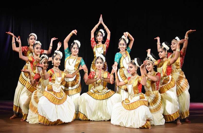 Mohiniattam Dance