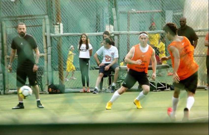 nick jonas played football match with ms dhoni and other celebrity