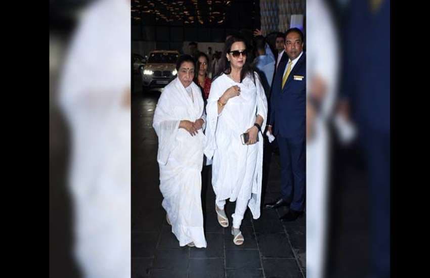 bollywood celebrities at krishna raj kapoor prayer meet