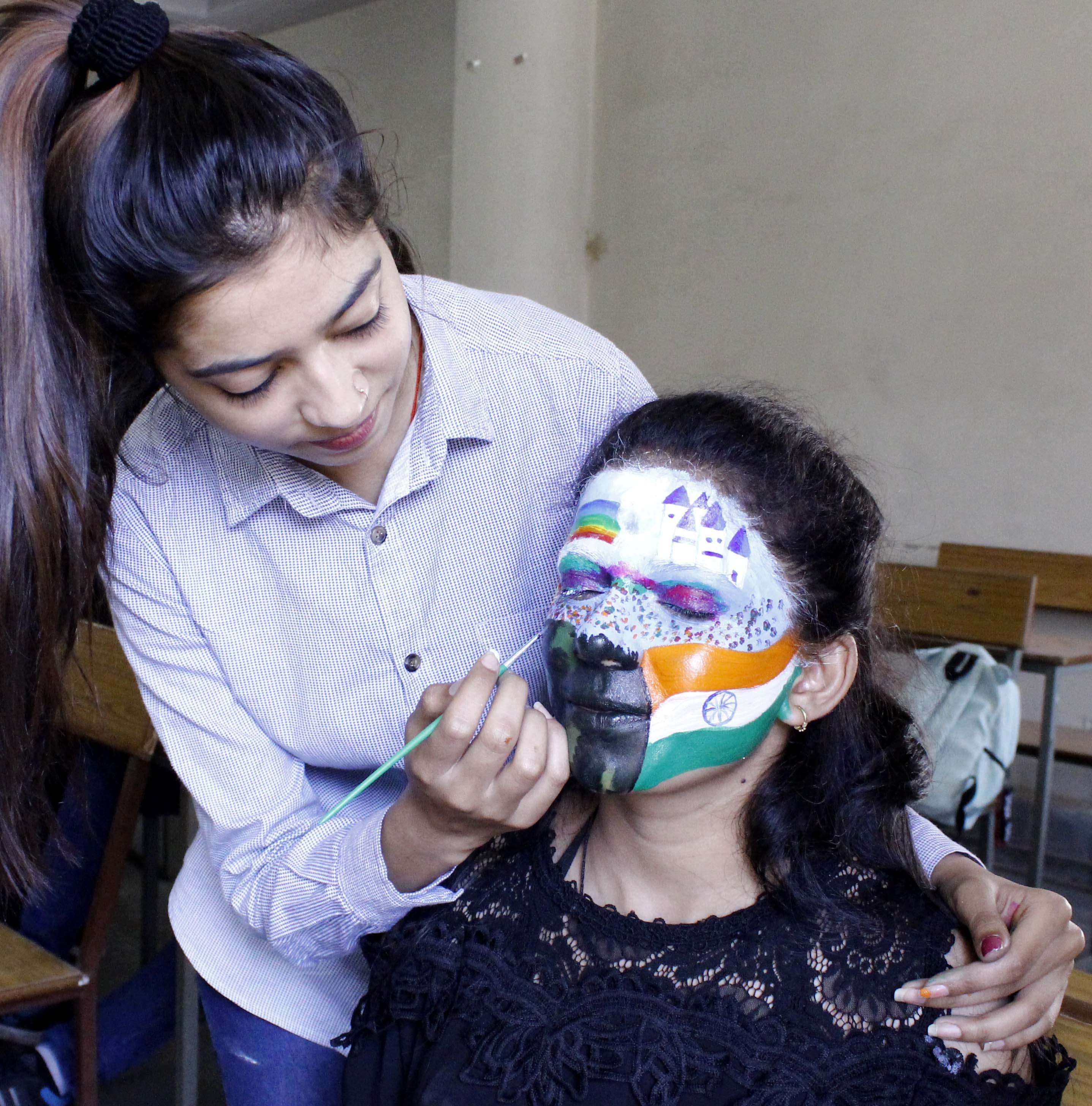 face painting competition mp