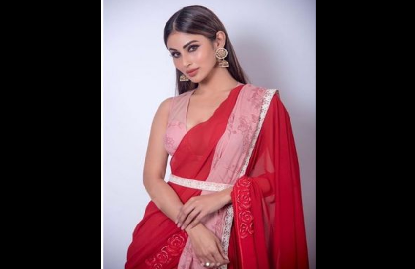 mouni roy 