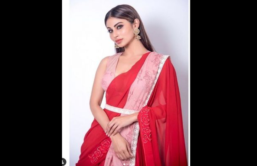 mouni roy 