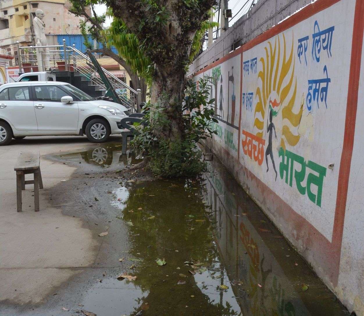 Garbage In Front Of Clean India Slogans In Alwar