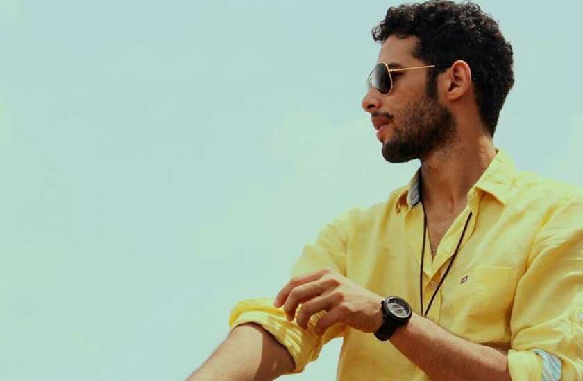 Gully Boy Star siddhant chaturvedi latest photo viral