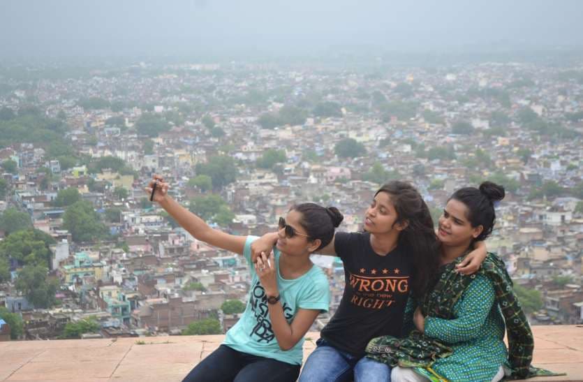 Green Gwalior fort an rainy season