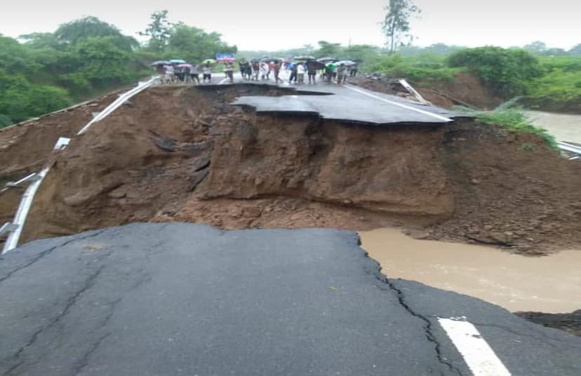 Floods in three rivers in vadodara