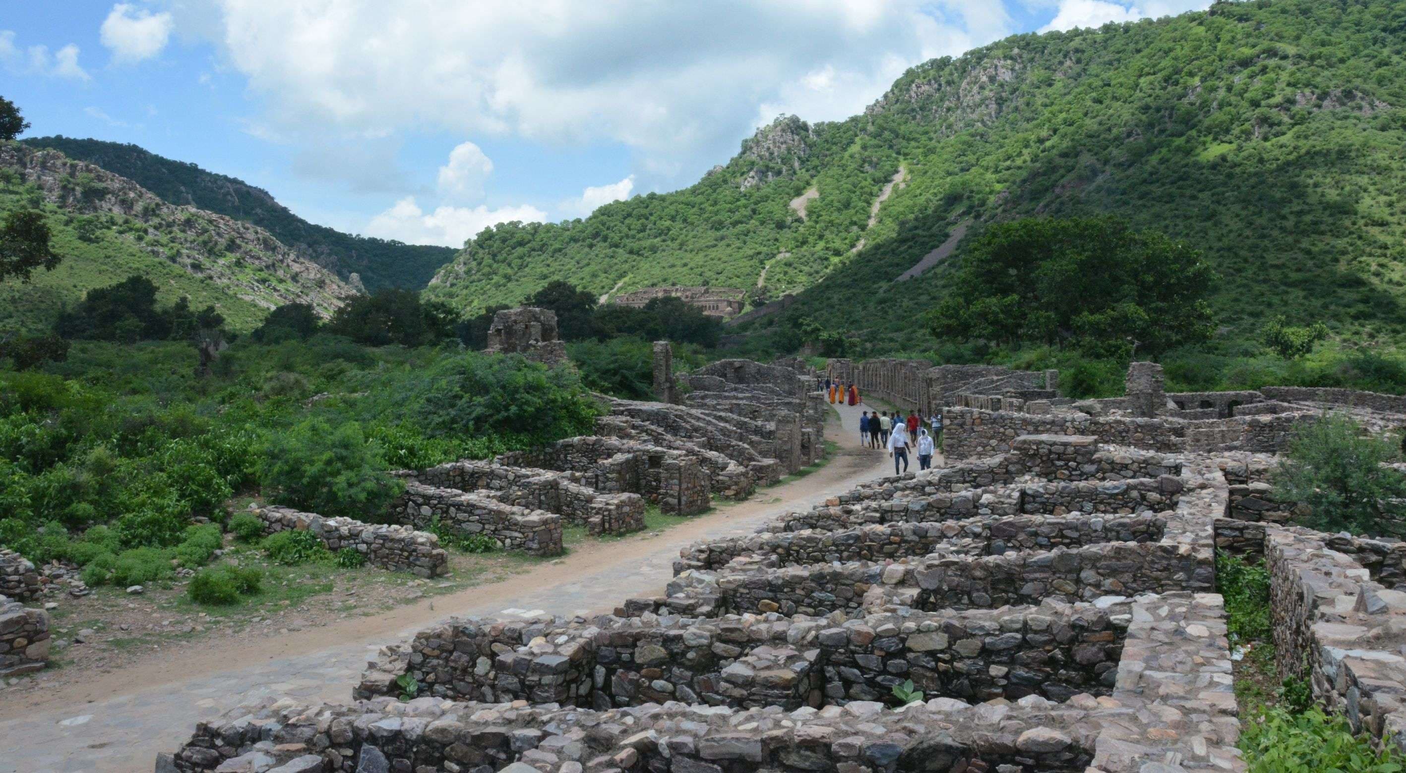 alwar bhangarh fort