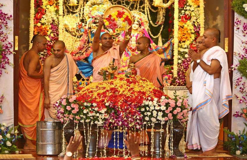 Sri Krishna Janmashtami celebrations at Hare Krishna Mandir-1