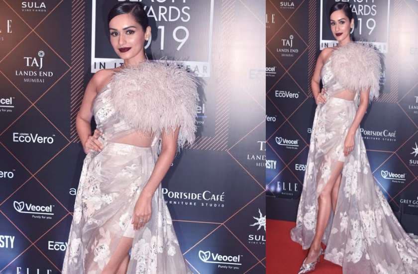 Elle Beauty Awards 2019: करीना से लेकर जाह्नवी तक अपने स्टाइलिश लुक से घायल करती दिखीं ये मशहूर अदाकाराएं