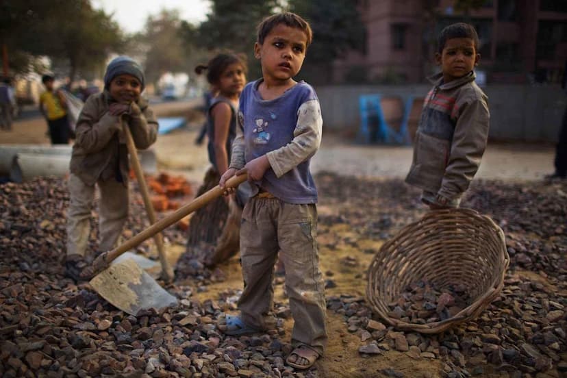 World Day Against Child Labour: कोरोना काल में बच्चों को बालश्रम से बचाने की कोशिशें ज्यादा करनी होंगी