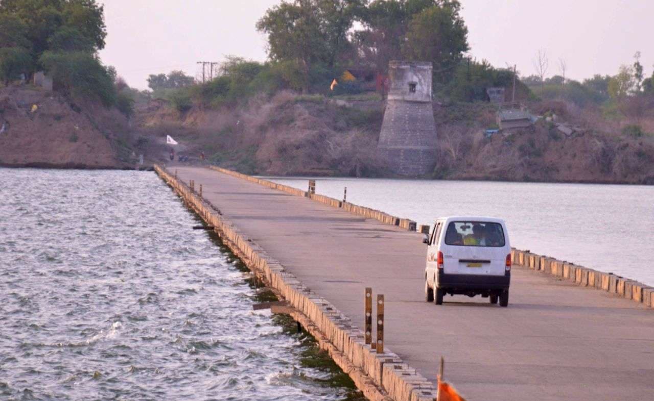 Narmada above danger mark