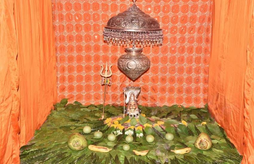 जामनगर का ऊँ कारेश्वर महादेव मंदिर।