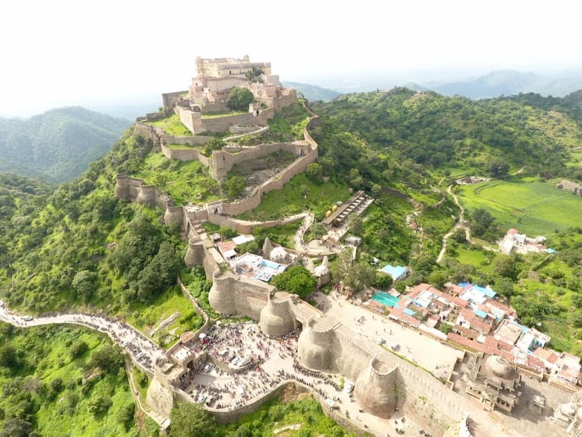 kumbhalgarh_01.jpg