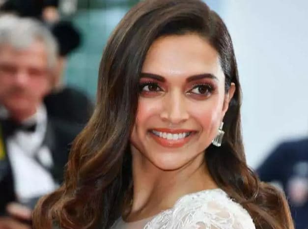 Know Deepika Padukone wants Rahul Gandhi as a Prime Minister