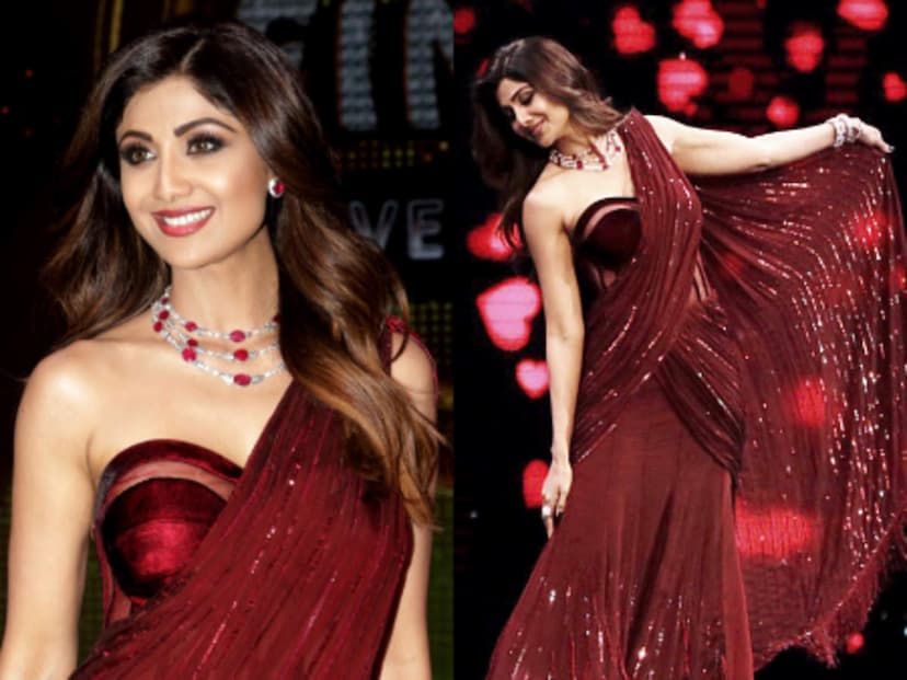 ,Shilpa Shetty Bold Look at public Place