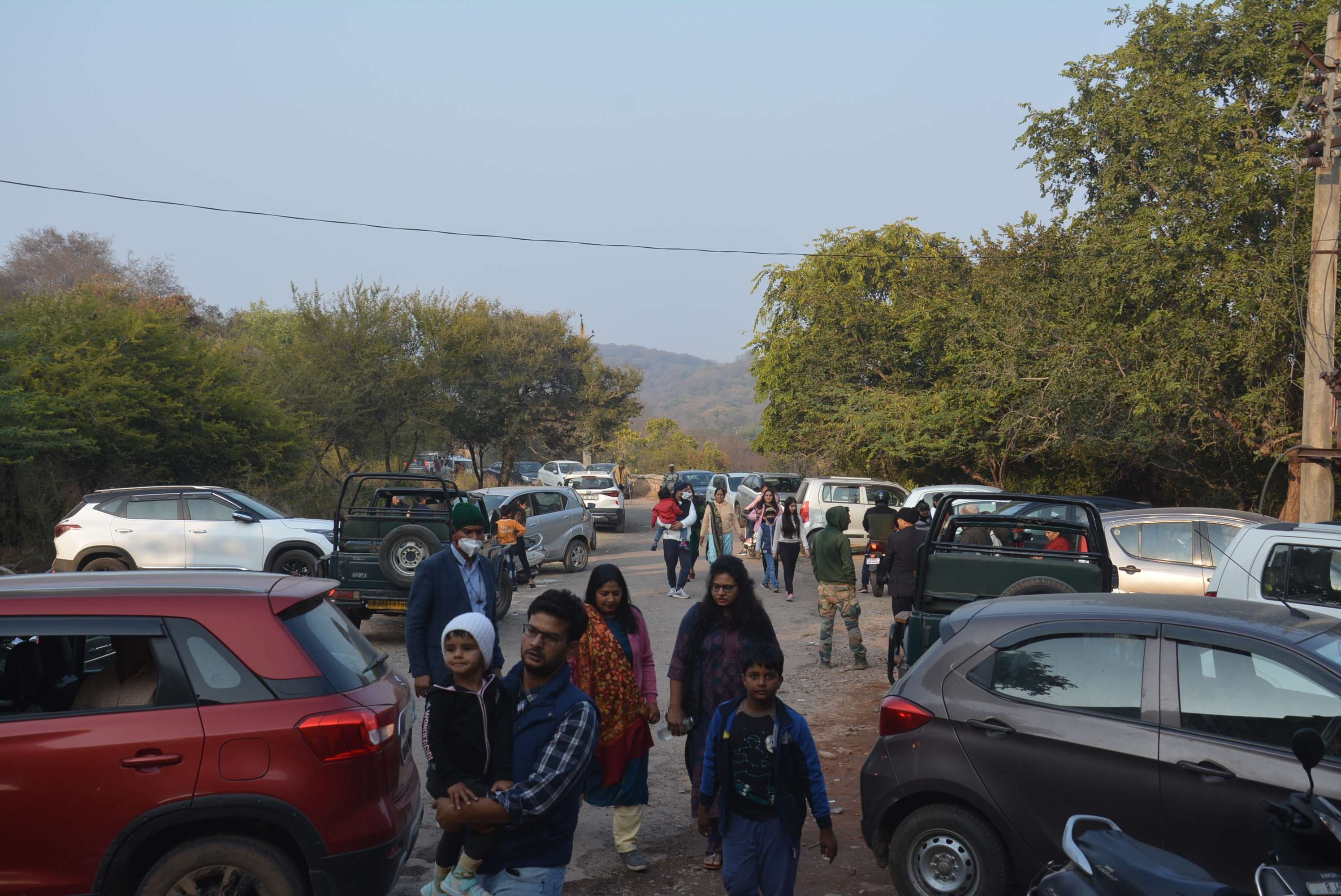 alwar bala kila tourists without mask