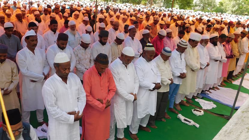 Eid-ul-Azha prayers offered amidst police security