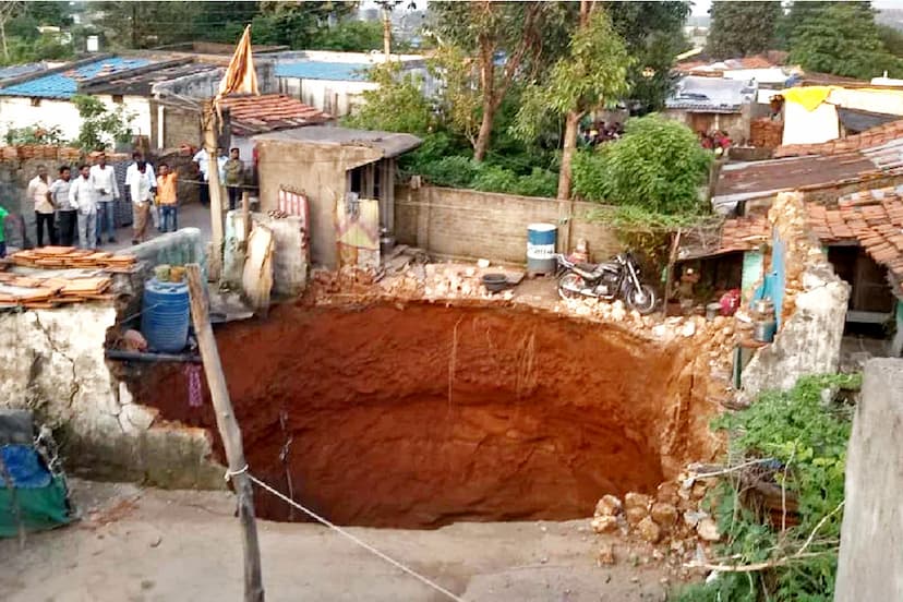 Maharashtra Chandrapur House Demolished Viral Video